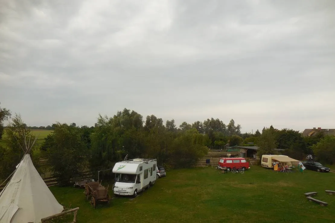 horse-lake-ranch-neuendorf-vyymo