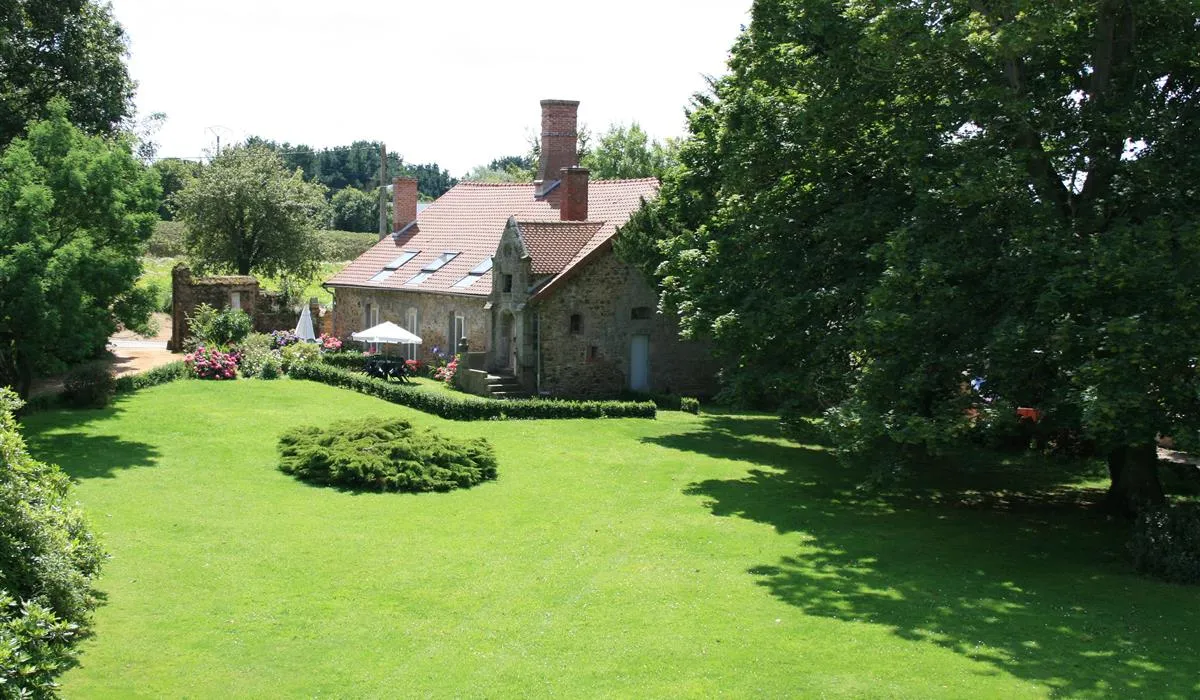 camping-la-ferme-de-malassise-fontenay-tresigny-l5xn5