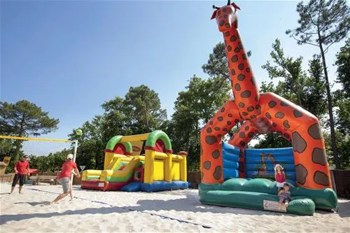 camping-soulac-plage-soulac-sur-mer-bwu1a