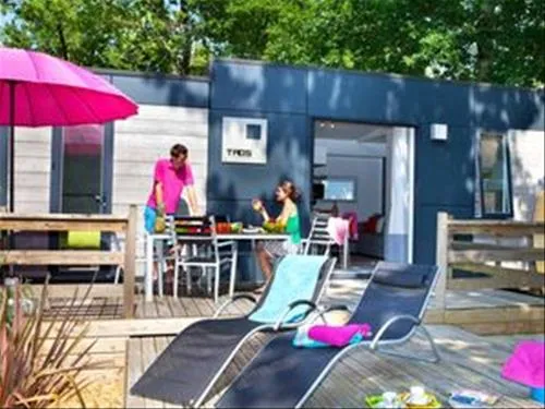 camping-soulac-plage-soulac-sur-mer-vvltd
