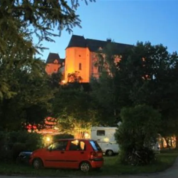 campingplatz-herberge-grein-an-der-donau-grein-bazfb