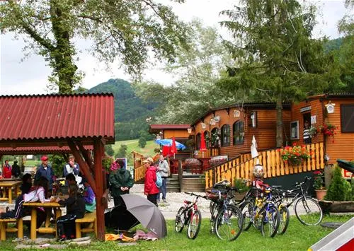 campingplatz-herberge-grein-an-der-donau-grein-viljw