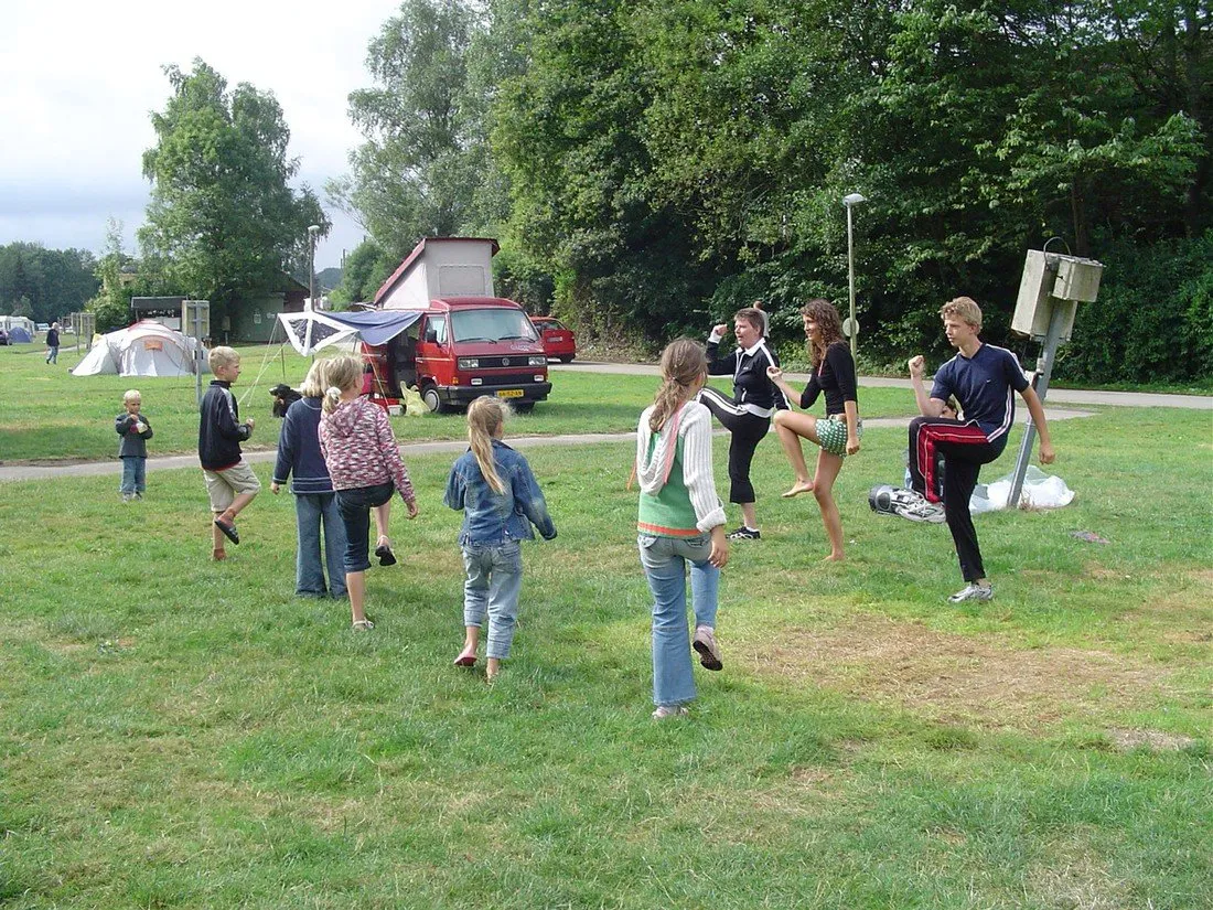 camping-lesse-houyet-s8y1j