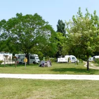 camping-des-lancieres-rogny-les-sept-ecluses-1jlmj