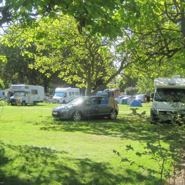 camping-des-lancieres-rogny-les-sept-ecluses-bh0rc