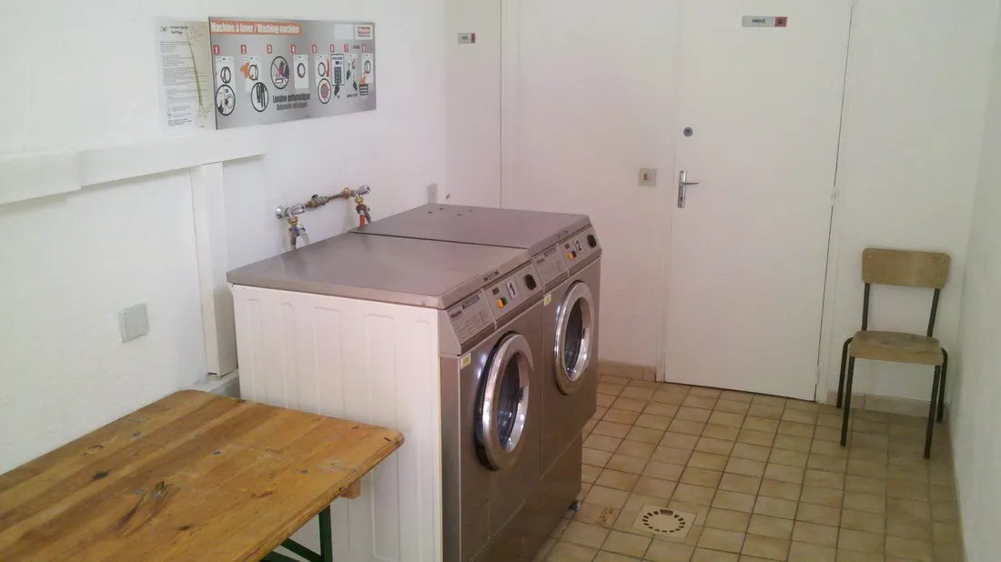 municipal-les-ruisses-les-salles-sur-verdon-qze3h
