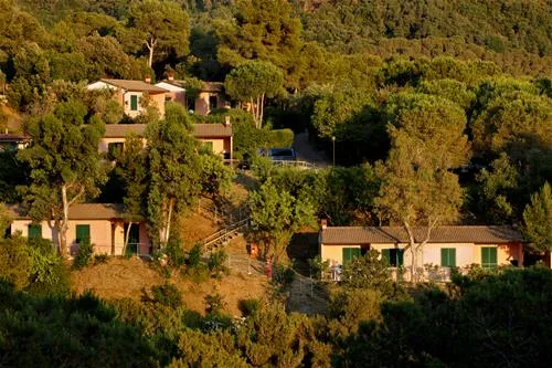 campeggio-rosselba-le-palme-portoferraio-3lxjr