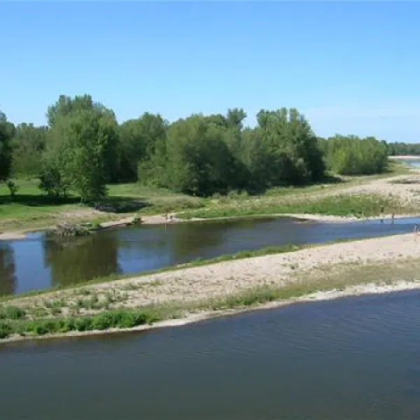 canoecamping-la-courtine-plage-pro-nature-chatel-de-neuvre-0vtb5