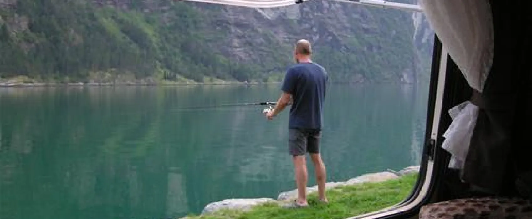 Grande Hytteutleige Og Camping