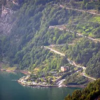 grande-hytteutleige-og-camping-geiranger-oxnvq