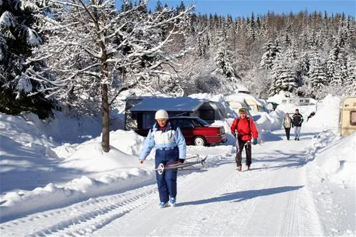 campingplatz-fichtelsee-fichtelberg-j9mad