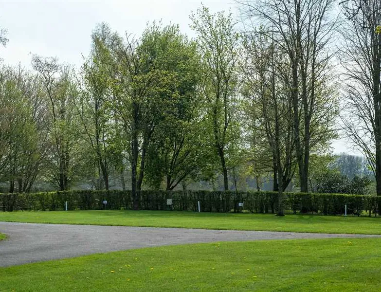 piccadilly-caravan-park-ltd-chippenham-ajlde
