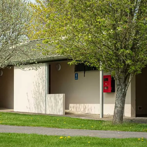 piccadilly-caravan-park-ltd-chippenham-avvvw