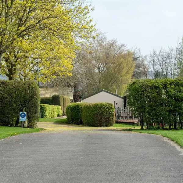 piccadilly-caravan-park-ltd-chippenham-giauj