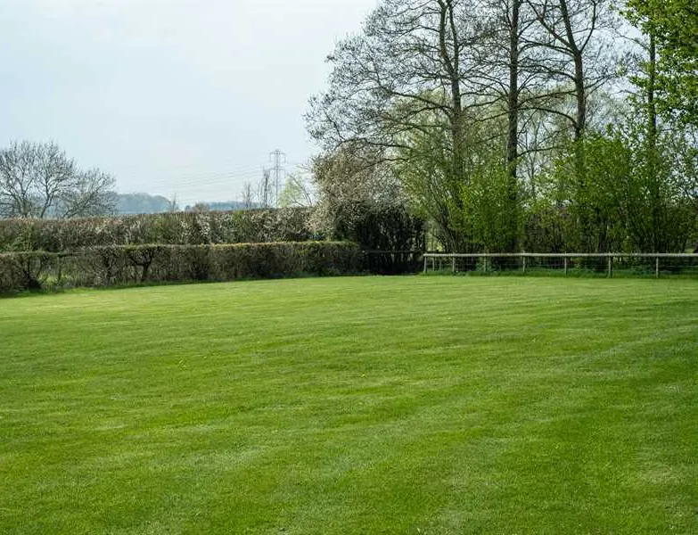 piccadilly-caravan-park-ltd-chippenham-wevoa