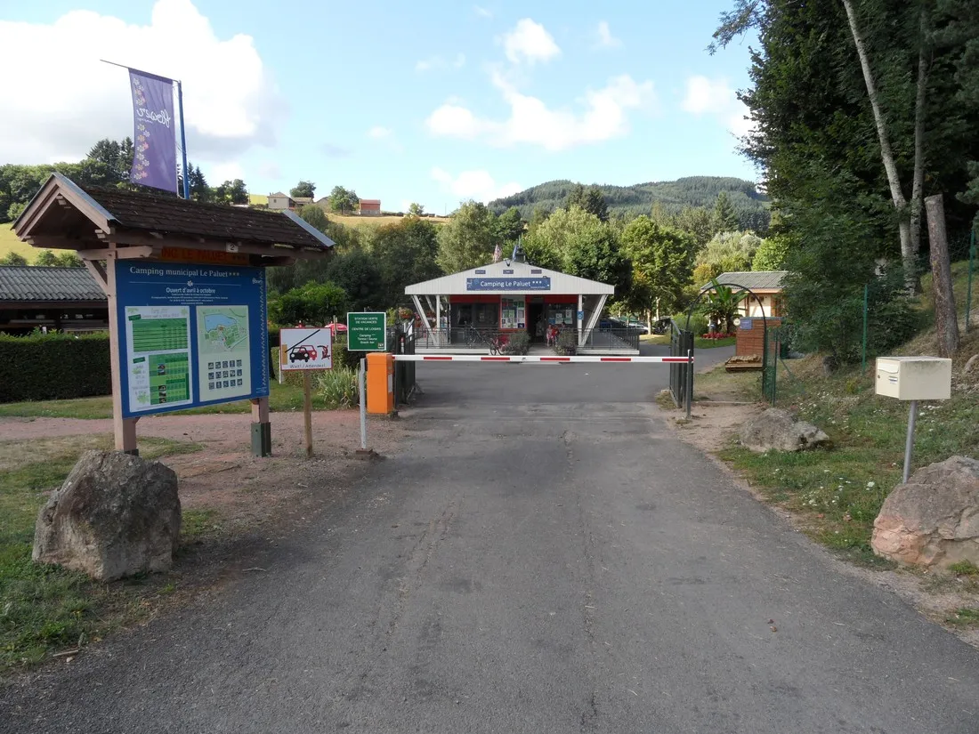 flower-camping-le-paluet-matour-b3p01