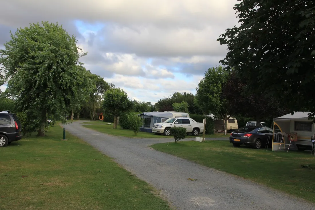 camping-reine-mathilde-etreham-kdsnt