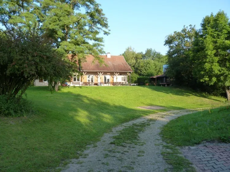 camping-club-du-soleil-mulhouse-terrain-naturiste-reguisheim-l3pwx