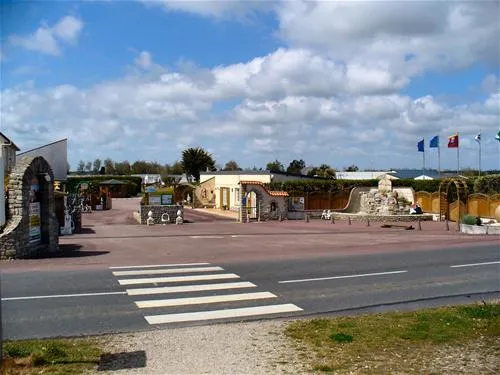 camping-le-cormoran-ravenoville-plage-spewh