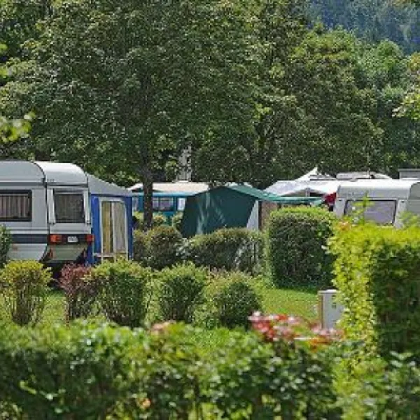 camping-des-lacs-vosges-fiuv1