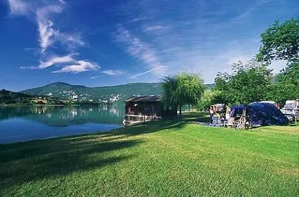 camping-le-curtelet-savoie-z4xbd