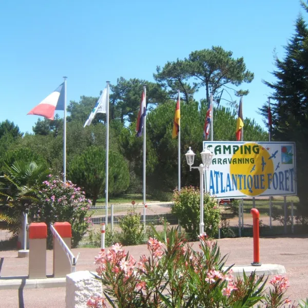 camping-atlantiqueforet-les-mathes-g7azc