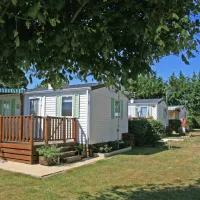 flower-camping-les-brillas-les-moutiers-en-retz-6rfy6
