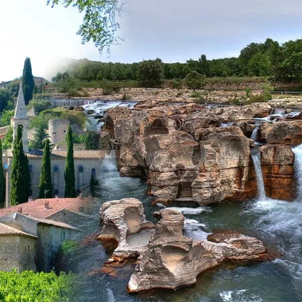 camping-les-cascades-la-roque-sur-cze-zllhg