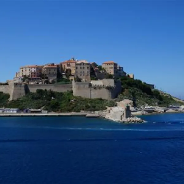 camping-les-castors-calvi-dytfd