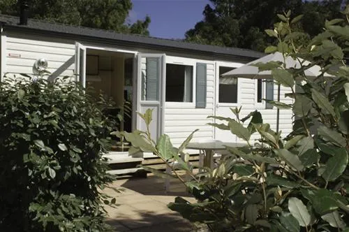 camping-les-castors-calvi-kxlhp