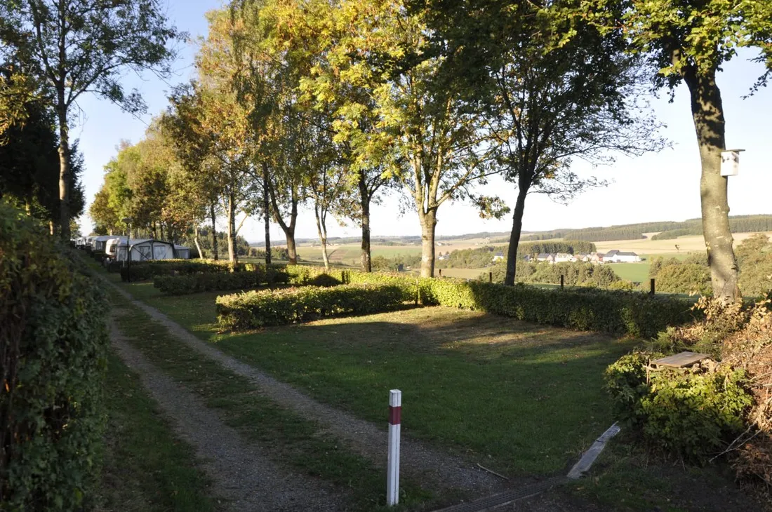 camping-um-bierg-tarchamps-ox5kn
