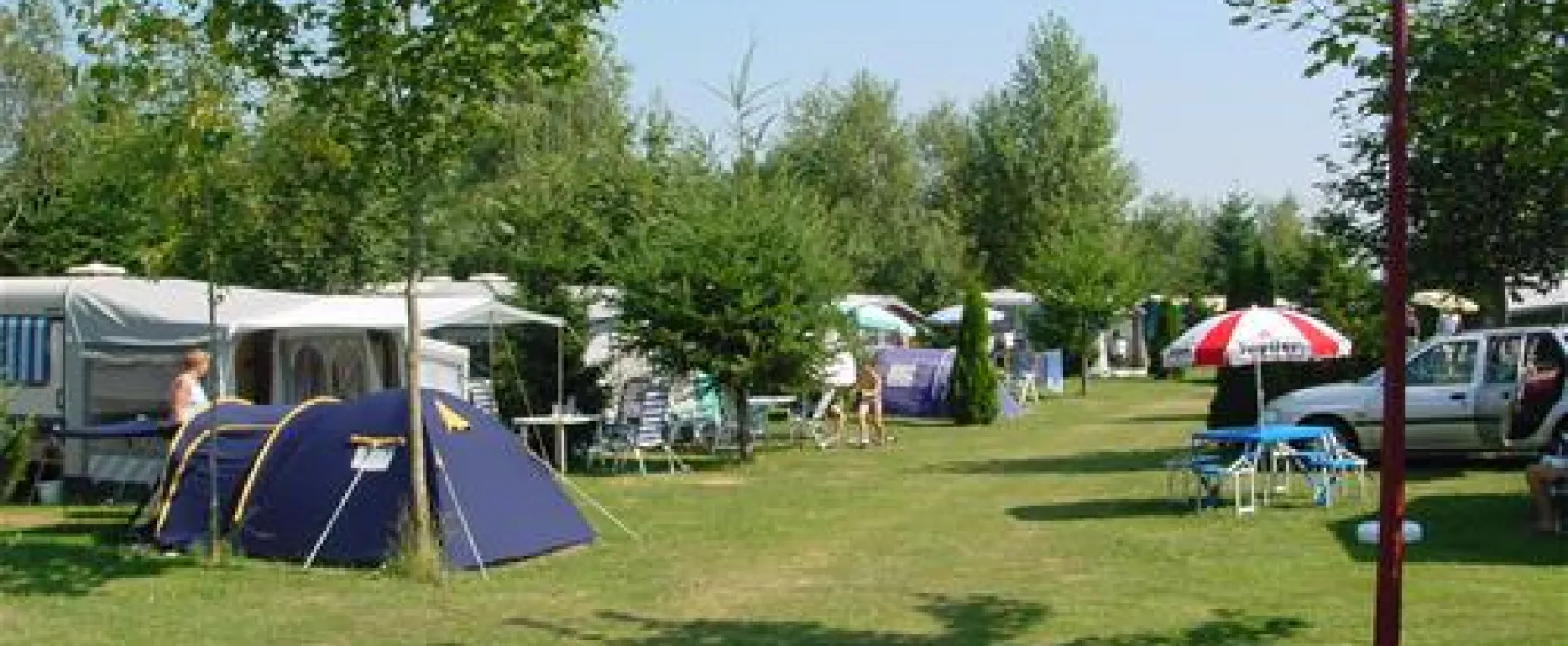 Camping Um Bierg
