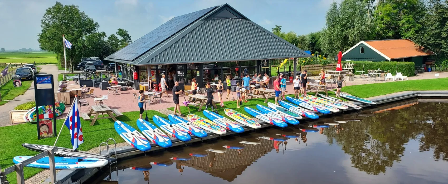Camping en Passantenhaven It Kruswetter