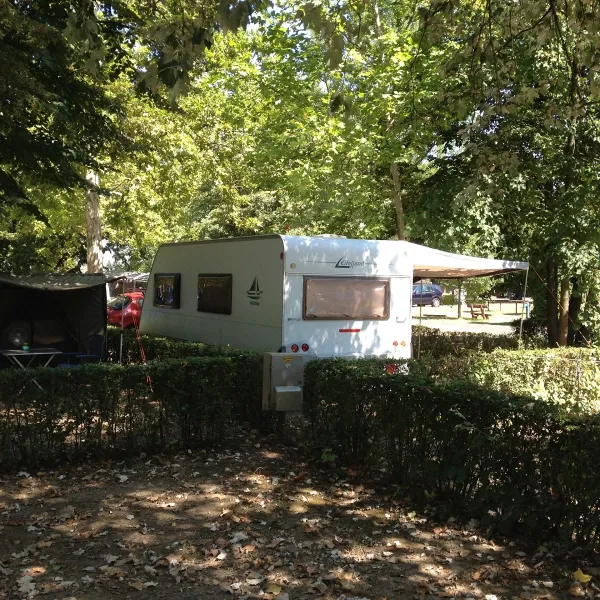 Thermal Camping und Bad