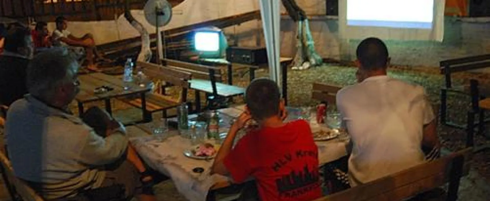 Kamping Himara