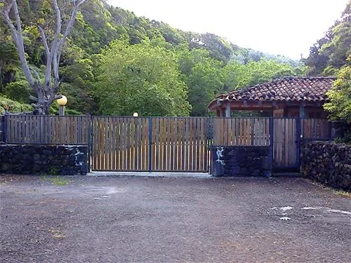 parque-de-campismo-municipal-da-furna-so-roque-bcysk