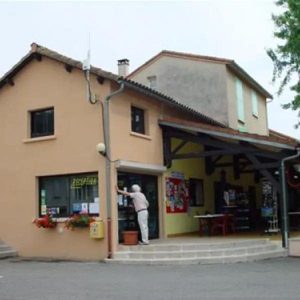 camping-du-viaduc-millau-7mosm