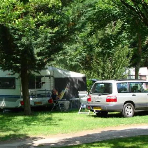 camping-du-viaduc-millau-ui8au
