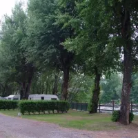 camping-du-viaduc-millau-xl1zs