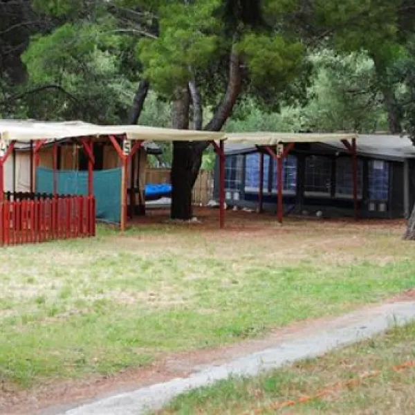 auto-camp-rozac-trogirokrug-gornji-5h0nt