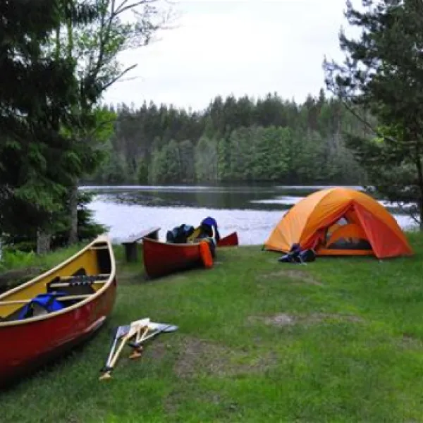 byns-camping-ekshrad-jvevv