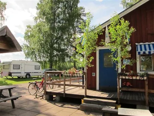 byns-camping-ekshrad-tlfrb