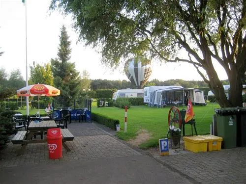 camping-de-sprink-5731-pk-qvnca