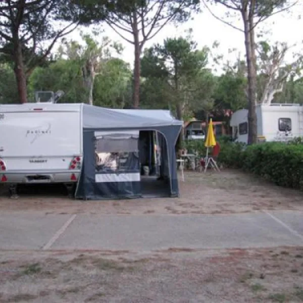 campeggio-ville-degli-ulivi-marina-di-campo-8uvis