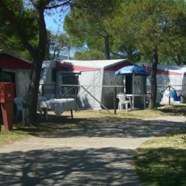 campeggio-ville-degli-ulivi-marina-di-campo-ovuhv
