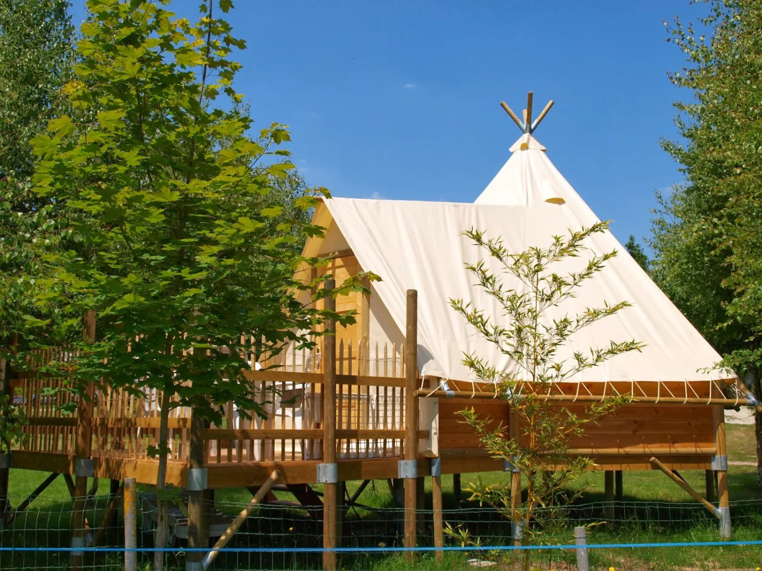 camping-le-rhuys-theix-ai0jw