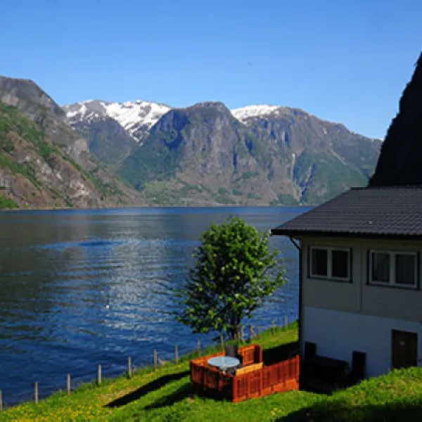 undredal-fjord-camping-undredal-nms5t