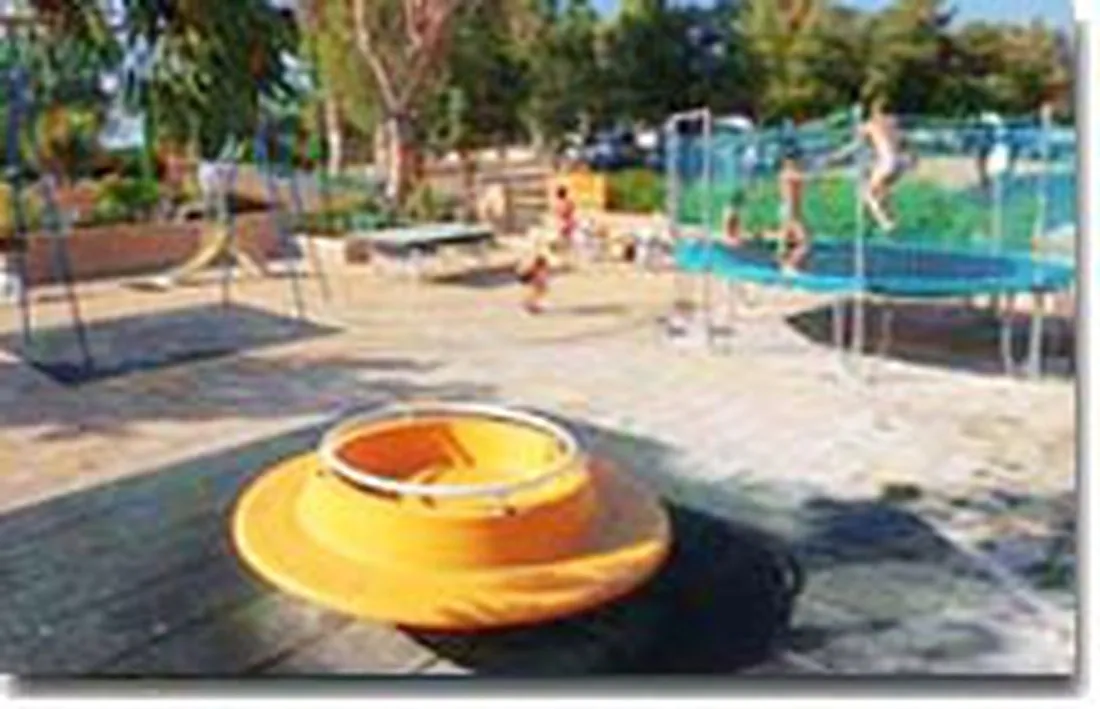 camping-clos-des-chenes-belgodere-uvxzy
