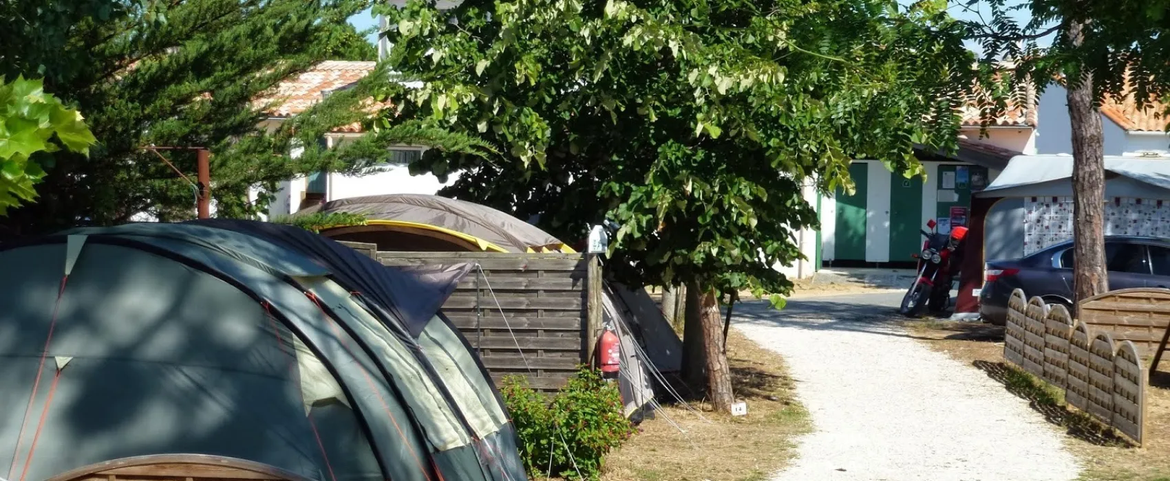 Camping Les Pins