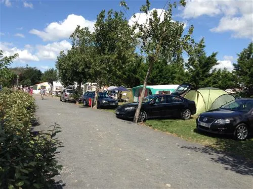 camping-le-jaunay-givrand-varrq